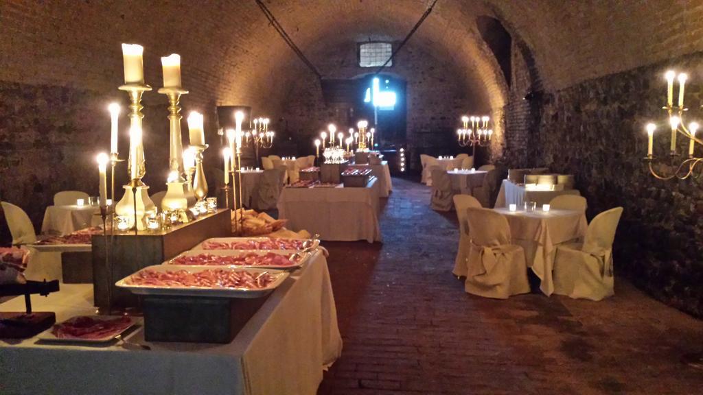 Hotel Torre Di San Martino Gazzola Di Rivalta Ngoại thất bức ảnh
